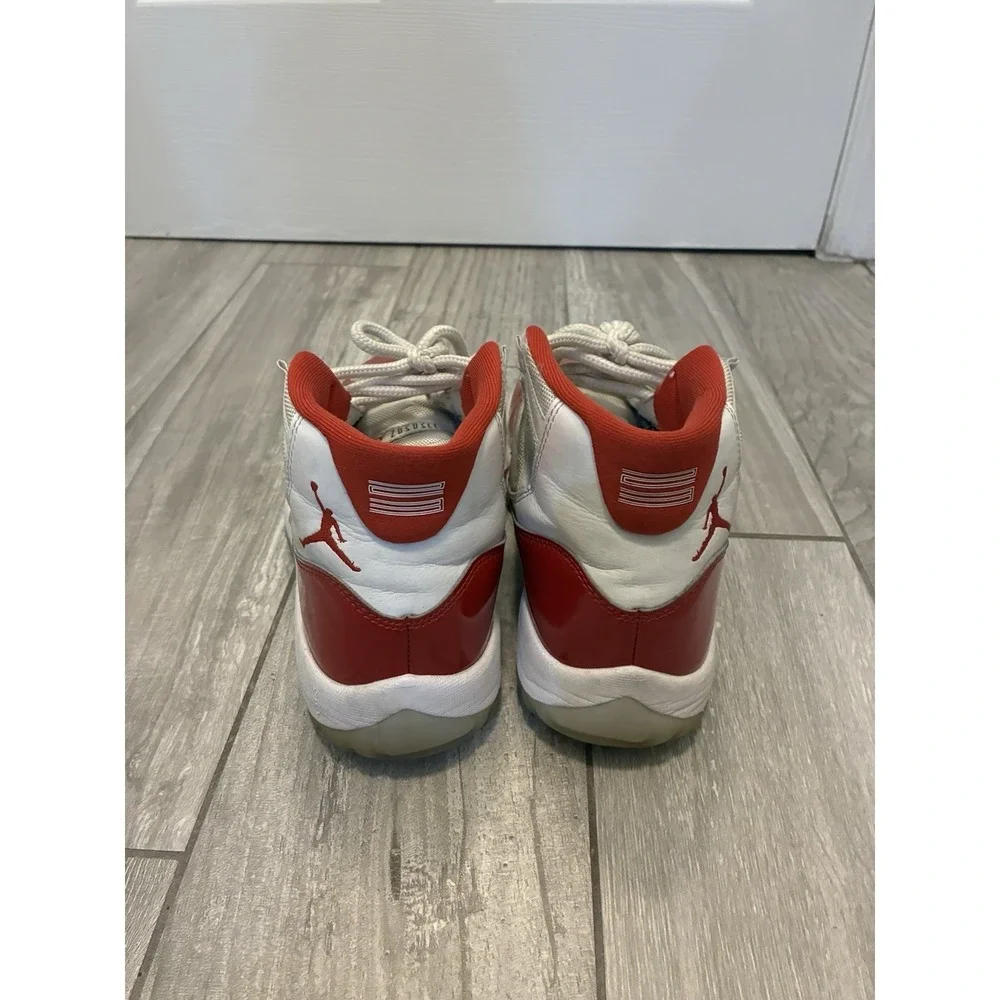 Air Jordan 11 Cherry Retro High SZ 11 Men Red White  2022 CT8012-116 PreOwned
